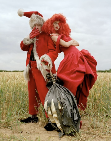 Illustration for article titled Tim Burton Plays Dress Up in Harper's Fashion Spread